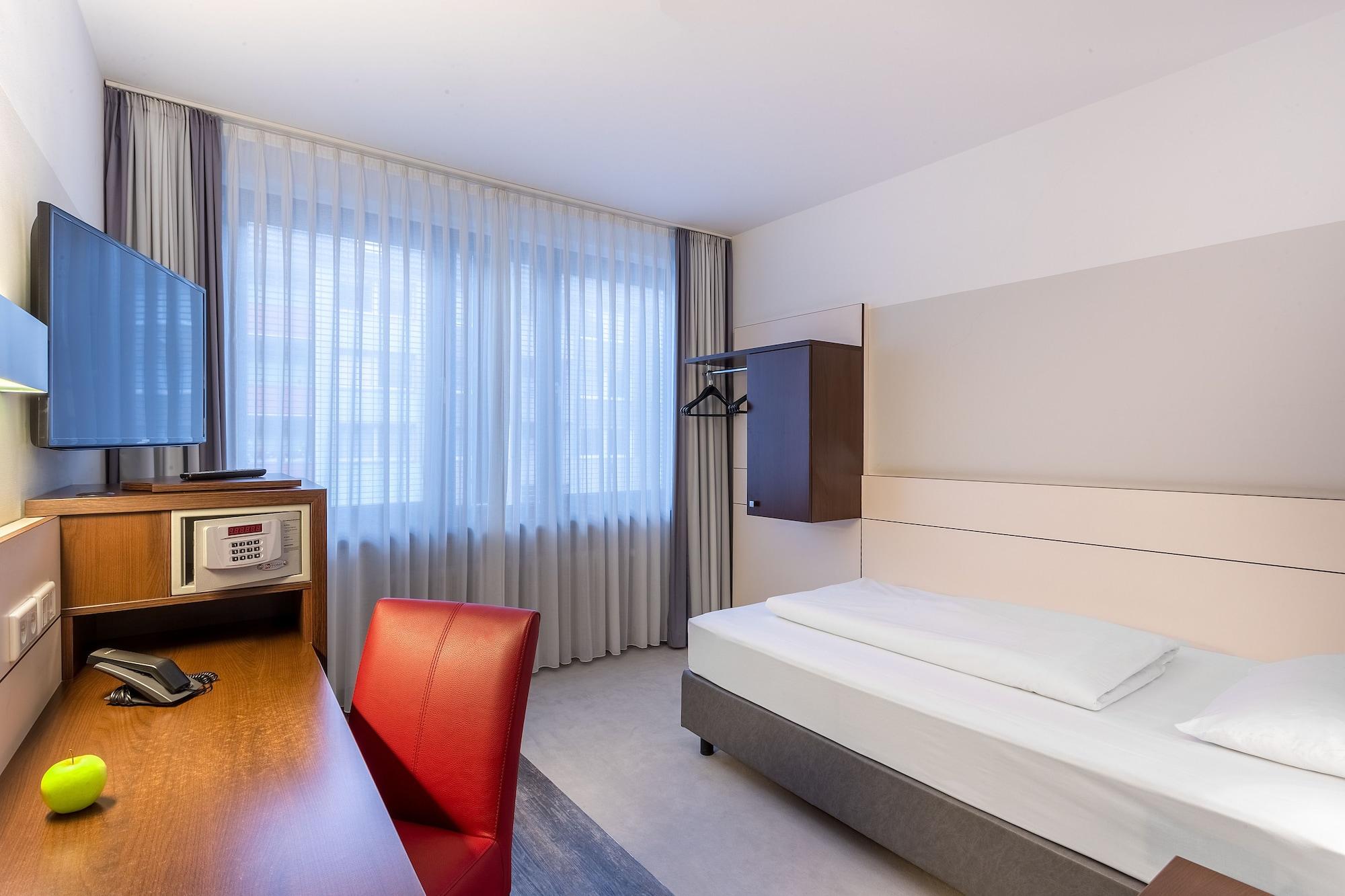 Ferrotel Duisburg - Partner Of Sorat Hotels Exteriör bild