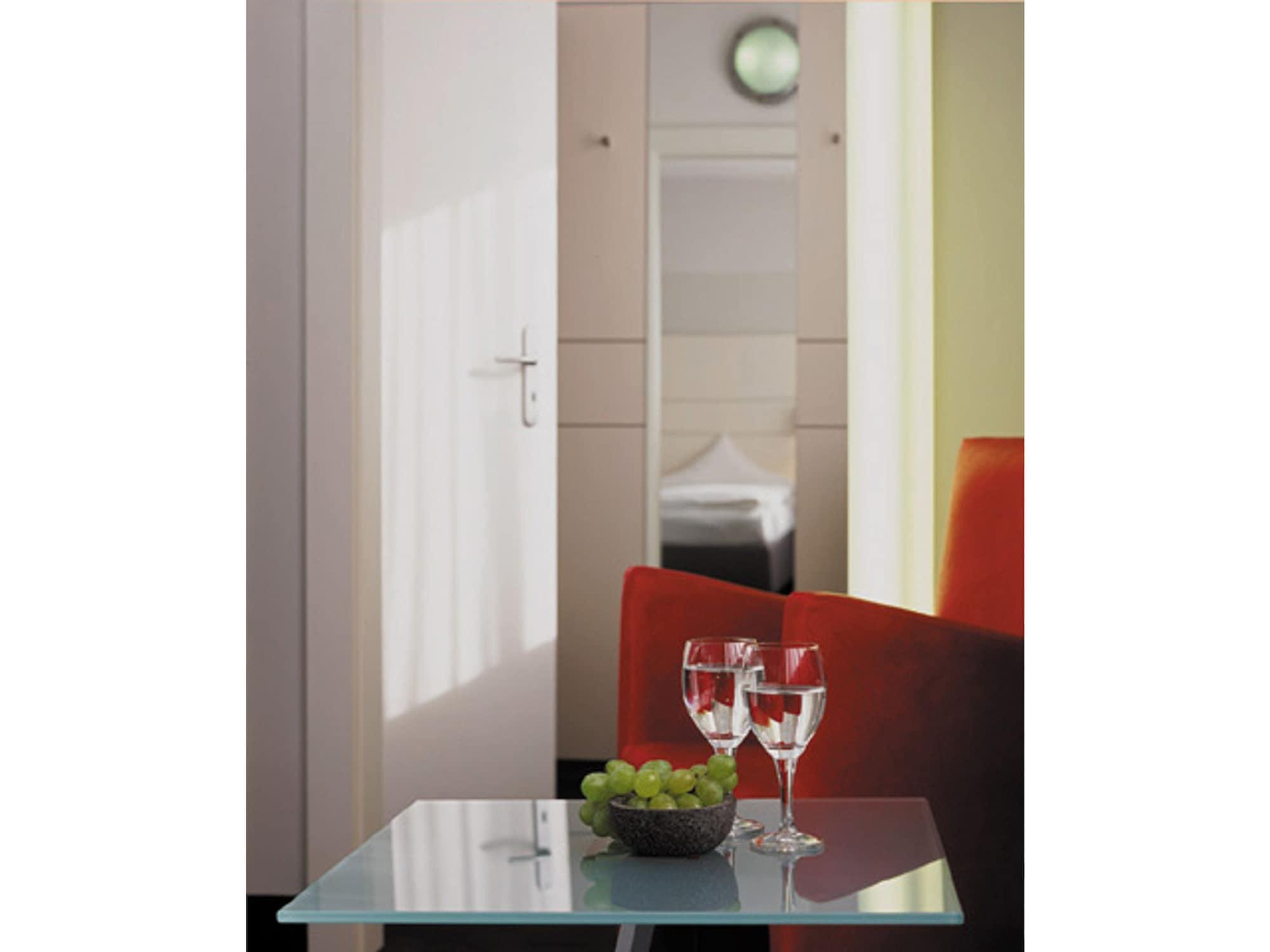 Ferrotel Duisburg - Partner Of Sorat Hotels Exteriör bild